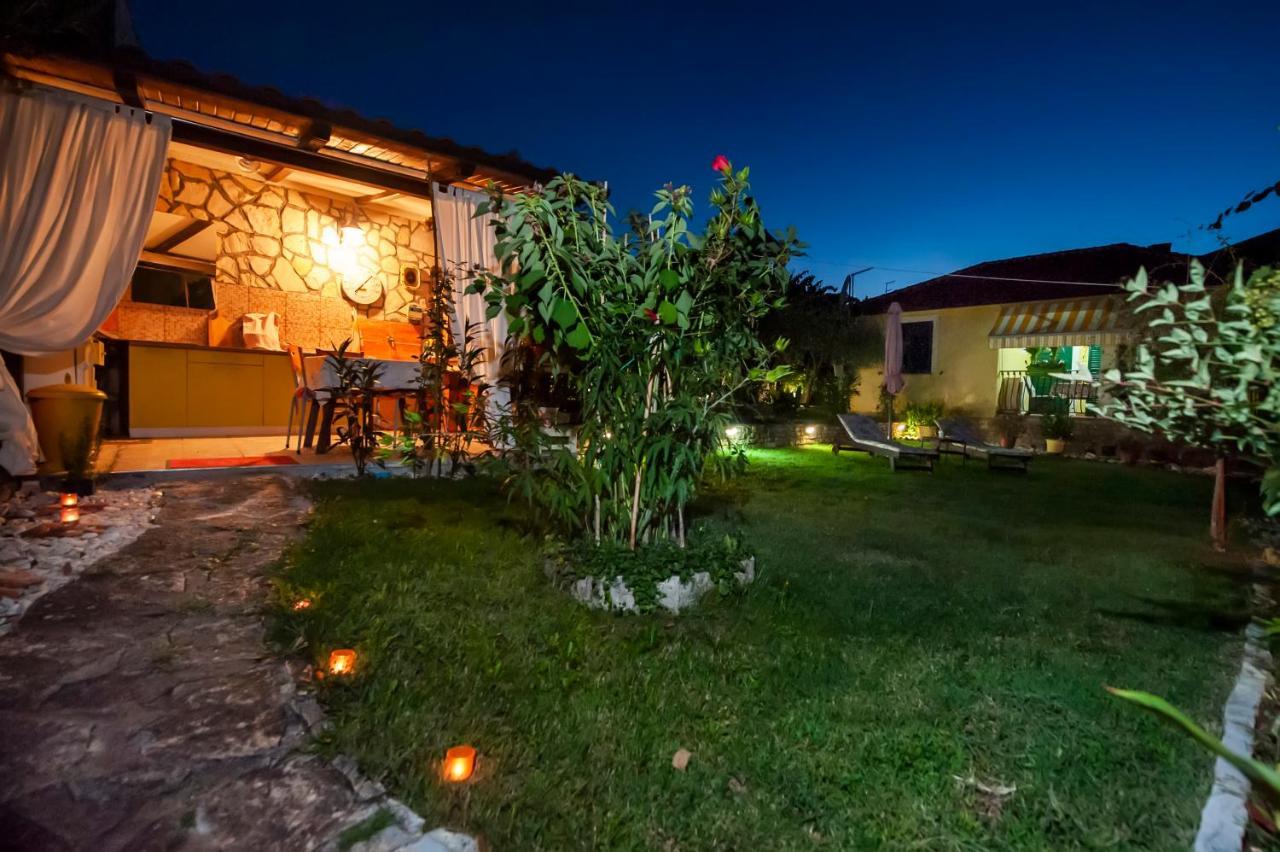 Apartments And Rooms Villa Dea Adults Only Rovinj Exterior photo