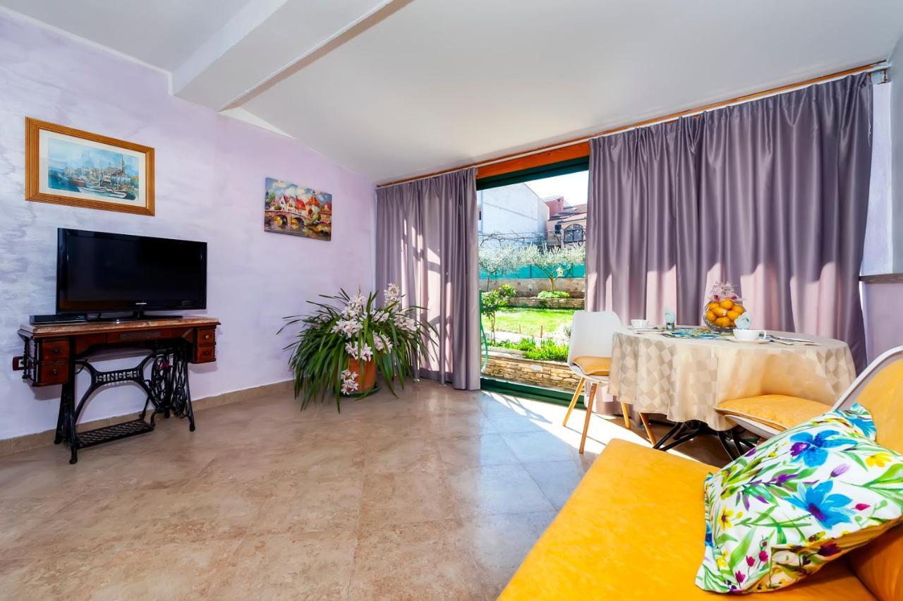 Apartments And Rooms Villa Dea Adults Only Rovinj Exterior photo