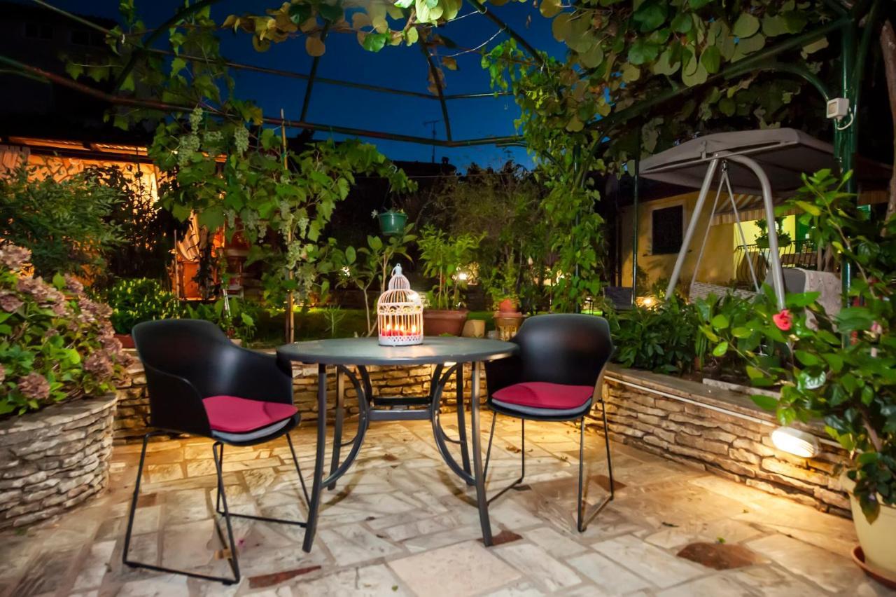 Apartments And Rooms Villa Dea Adults Only Rovinj Exterior photo