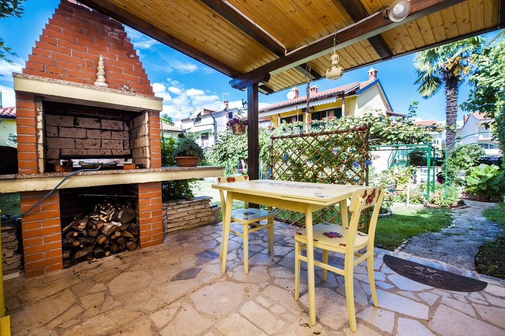 Apartments And Rooms Villa Dea Adults Only Rovinj Exterior photo