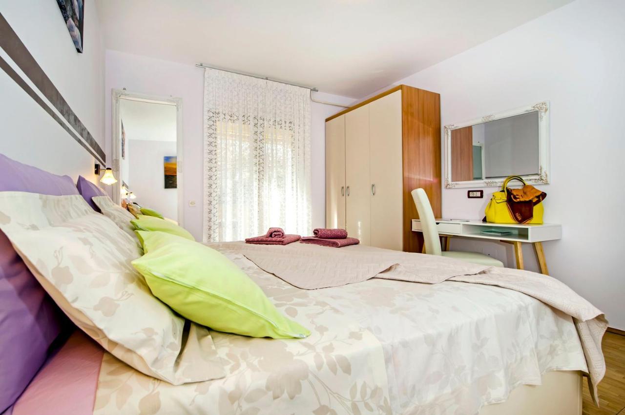 Apartments And Rooms Villa Dea Adults Only Rovinj Exterior photo